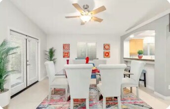 53220 Avenida Navarro in La Quinta, CA - Foto de edificio - Building Photo