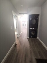 344 Cherry St, Unit 1 in Newton, MA - Building Photo - Building Photo