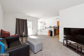 319 Eagles Landing Ct in Odenton, MD - Building Photo - Building Photo