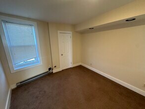 243 W Main St, Unit Unit 2 in Salisbury, MD - Building Photo - Building Photo