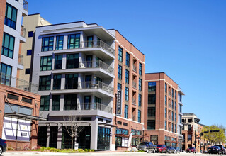 Morada Plano in Plano, TX - Foto de edificio - Building Photo