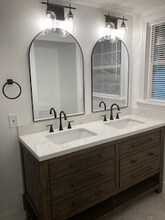 2339 W Stewart Ave in Puyallup, WA - Building Photo - Building Photo