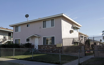 Mountain View Apartments in Ontario, CA - Building Photo - Building Photo