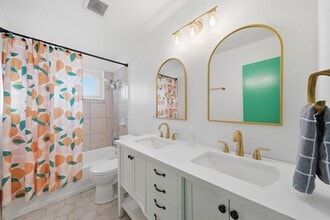 702 E Karma Ave in Jenks, OK - Building Photo - Building Photo