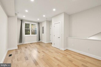 614 I St NE in Washington, DC - Building Photo - Building Photo