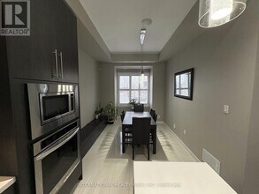 286 Vellwood Common in Oakville, ON - Building Photo - Building Photo