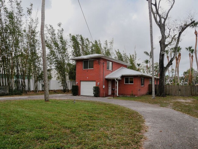 4124 N Riverside Dr in Tampa, FL - Building Photo - Building Photo