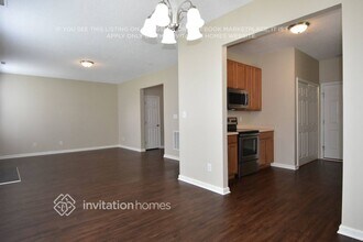 301 Cline Falls Dr in Holly Springs, NC - Building Photo - Building Photo