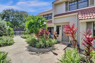 1415 Miami Rd in Fort Lauderdale, FL - Building Photo