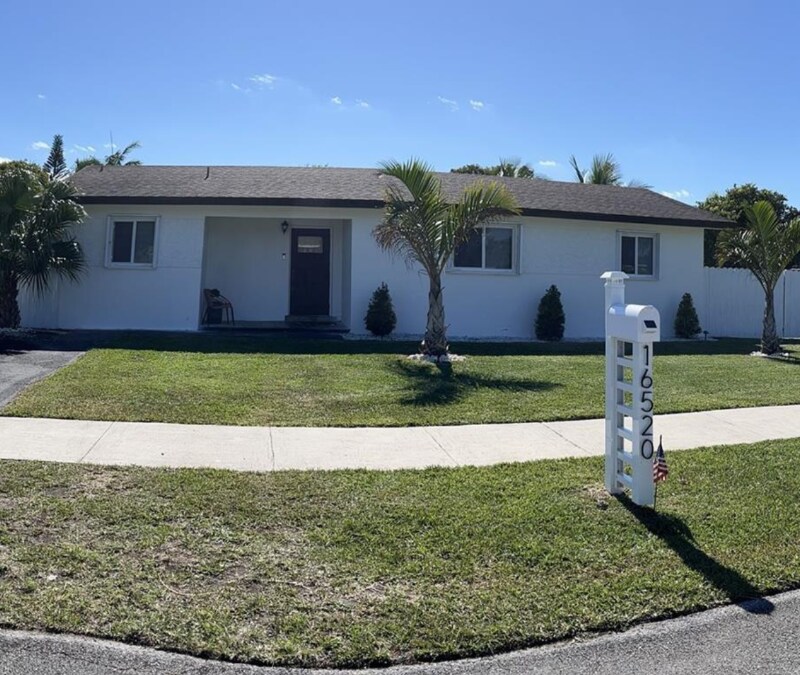16520 SW 294th Terrace in Homestead, FL - Building Photo