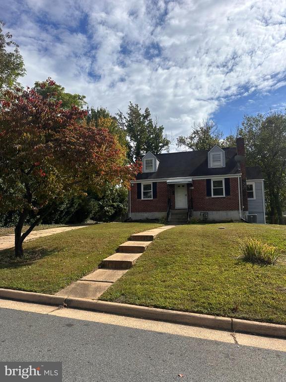 property at 6659 Chestnut Ave