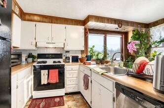 185 Rock Ridge Ave in Monticello, NY - Building Photo - Building Photo