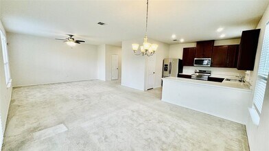 901 Sawbuck Dr in Pflugerville, TX - Foto de edificio - Building Photo