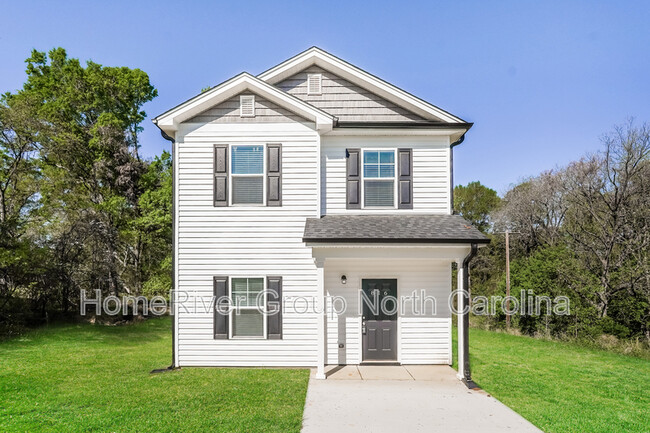 property at 816 Richmond Ave