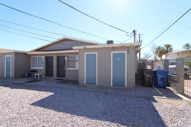 550 W 9th St in Mesa, AZ - Building Photo - Building Photo