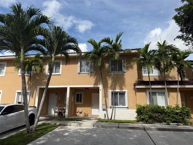 17432 SW 140th Ct in Miami, FL - Building Photo - Building Photo