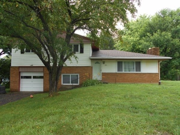 property at 3216 Cedarwood Dr