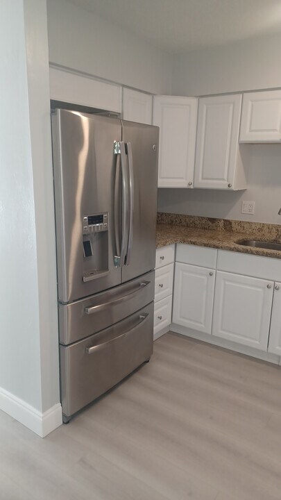1560 Colonial Blvd, Unit 133 in Ft. Myers, FL - Building Photo