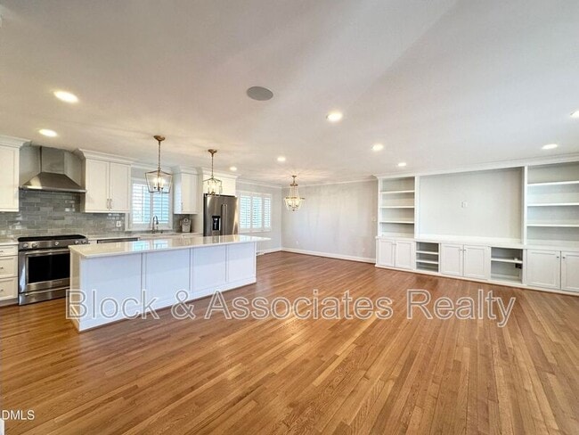 4512 Drexel Dr in Raleigh, NC - Building Photo - Building Photo