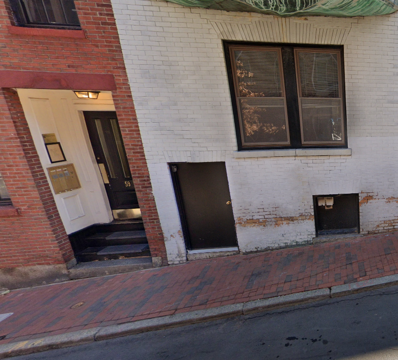59 Joy St, Unit 1 in Boston, MA - Building Photo