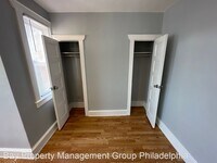 5940 N Lawrence St photo'