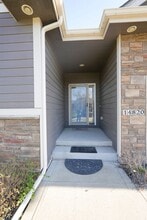 14820 Horton Ave in Urbandale, IA - Building Photo - Building Photo