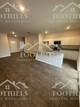 104 104 in Anderson, SC - Building Photo - Building Photo