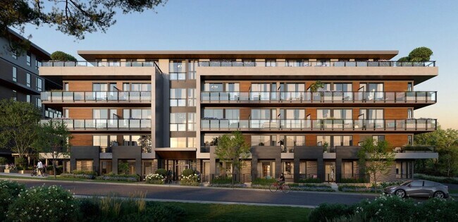 600 Rochester Av in Coquitlam, BC - Building Photo - Building Photo