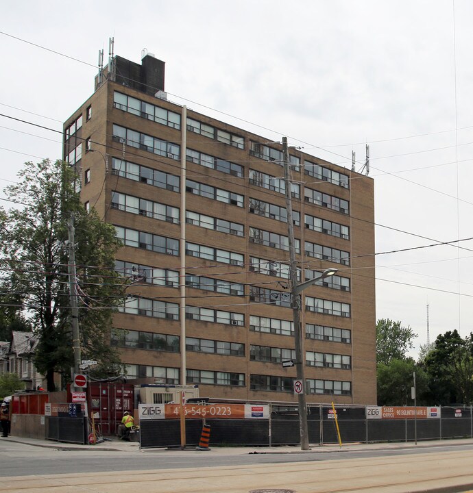 The Plains in Toronto, ON - Building Photo