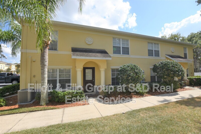 5364 River Rock Rd in Lakeland, FL - Foto de edificio