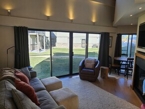 477 Ala Wai Blvd, Unit 80 in South Lake Tahoe, CA - Foto de edificio - Building Photo