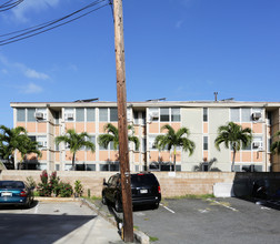 Hale Anuenue in Honolulu, HI - Foto de edificio - Building Photo