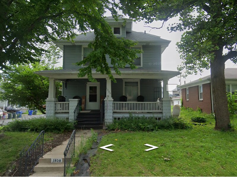 939 Pershing Ave in Davenport, IA - Building Photo