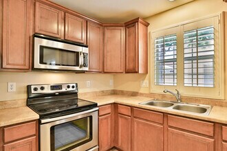 1852 S Seton Ave in Gilbert, AZ - Building Photo - Building Photo