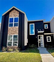 5318 N Crown Point in Pharr, TX - Building Photo