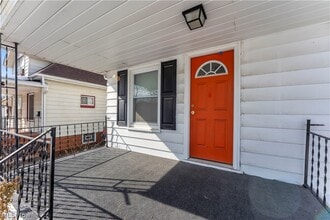 4710 Birchwood Rd in Garfield Heights, OH - Building Photo - Building Photo