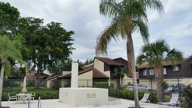5252 Bosque Ln, Unit 12 in West Palm Beach, FL - Building Photo - Building Photo