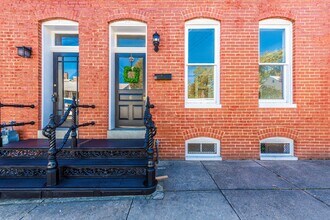 6 W 4th St in Frederick, MD - Building Photo - Building Photo