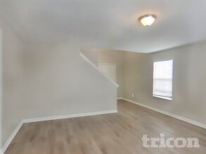 3713 Mechanicsburg Dr in Indianapolis, IN - Building Photo - Building Photo