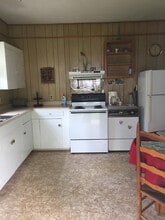 30 Crystal Ln in Waynesville, NC - Building Photo - Building Photo