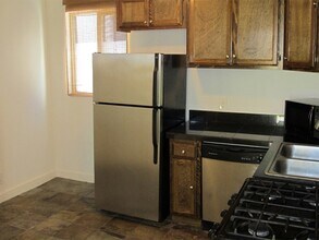 1915 Grace Ave-Unit -3 in Los Angeles, CA - Building Photo - Building Photo