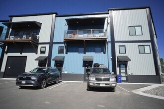 18 Caboose Ct in Bozeman, MT - Building Photo - Building Photo
