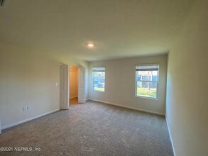 9593 Mira Loma Dr in Jacksonville, FL - Building Photo - Building Photo