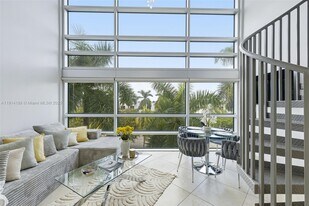 421 Meridian Ave in Miami Beach, FL - Building Photo