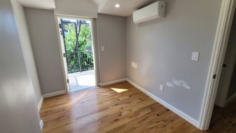 75 Woodbine St in Brooklyn, NY - Building Photo