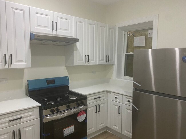 property at 7037 S Elizabeth St