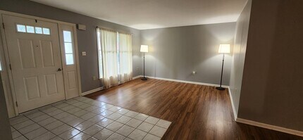1038 Boeshore Cir in Reading, PA - Building Photo - Building Photo