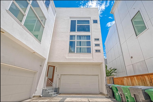 property at 5628 Kiam St