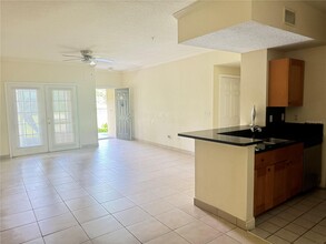 14238 Fredricksburg Dr in Orlando, FL - Building Photo - Building Photo