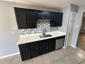 3501 Warfield Dr in Killeen, TX - Building Photo - Building Photo